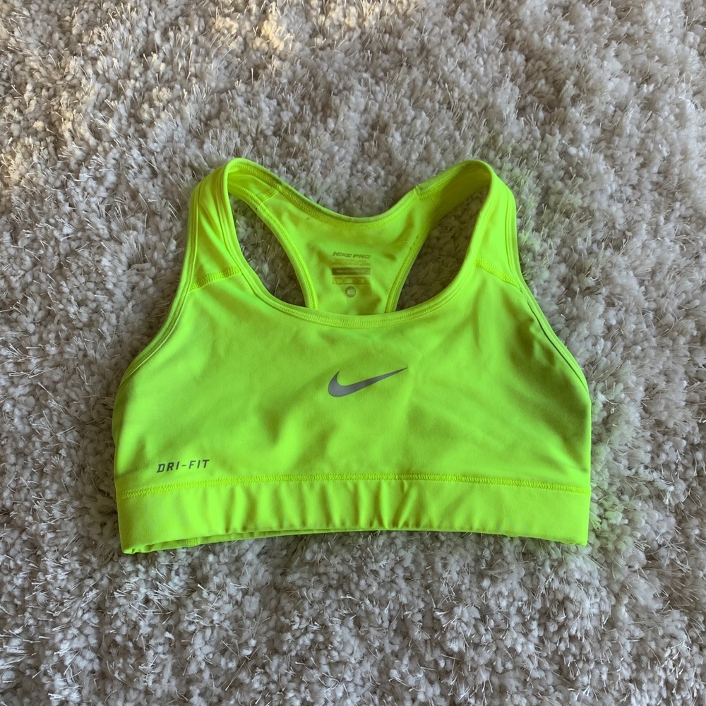 Nike Dry-fit Sports Bra